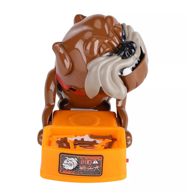 Bulldog Bad Dog Bone Bitting Chew Action Game Flake Out Cards Funny Tricky Toy Kids Game 

Description:
This toy is super funny and amazing for collective entertainment game, the ferocious-looking  simulation design with real dog barking make you feel exc