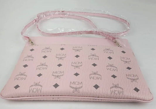 MCM Powder Pink Visetos Coated Canvas Crossbody Handbag Pouch Strap Authentic 

AUTHENTIC BRAND NEW MCM BAG

Material:
Coated Canvas
Measurements in inch (approx):
11.25" L x 8.25" H x 0.5" W

Adjustable and detachable long leather crossbody strap with 24